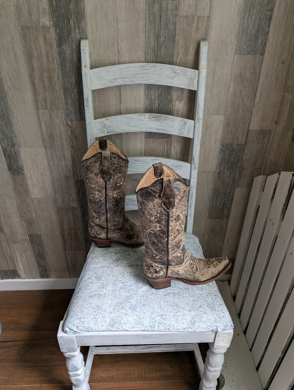 Circle G Boots - Picture 5 of 14